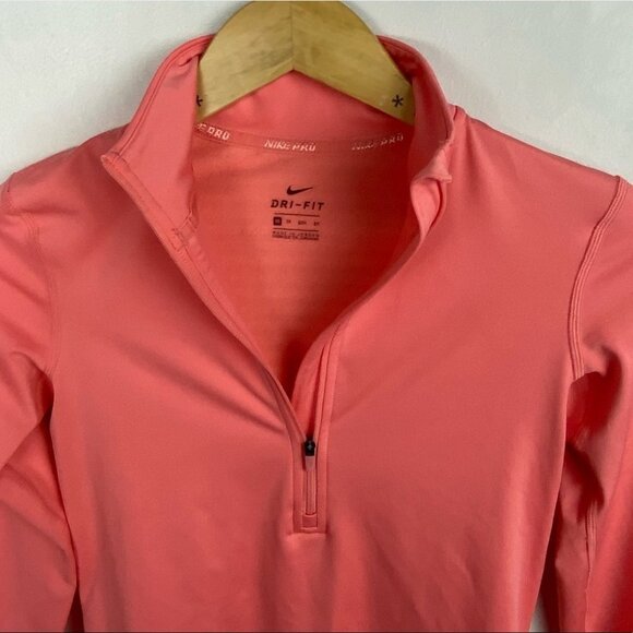 Nike Pro Training Jacket Sunblush Pinks Size XS Run‎ Fitness Athleisure Pullover - Picture 2 of 12